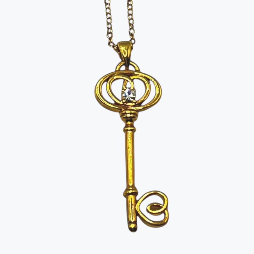 Vintage NVC Gold Tone Skeleton Key Pendant Necklace Nataliya V Collister 20"